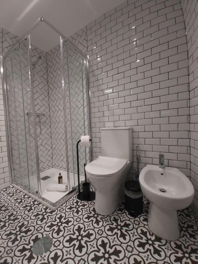 Alto Da Lapa Luxury House Free 1 Parking Place Порту Экстерьер фото